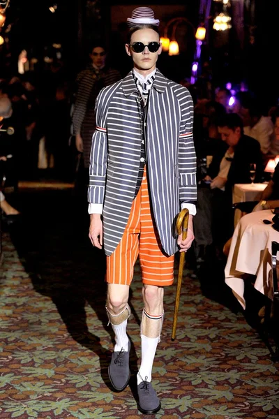 Look 22